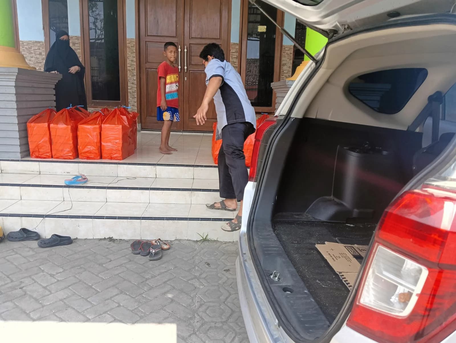 Dokumentasi persiapan dan pengiriman Pojok Aqiqah, foto 64